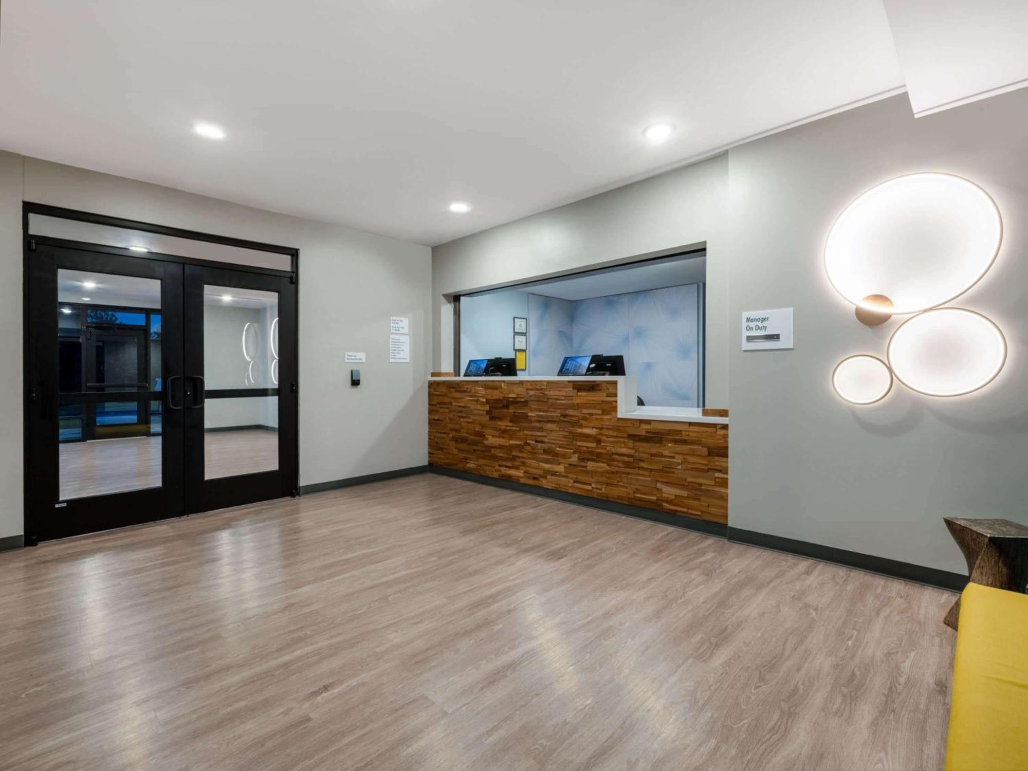 Echo Suites Extended Stay By Wyndham Indianapolis Ameriplex 外观 照片