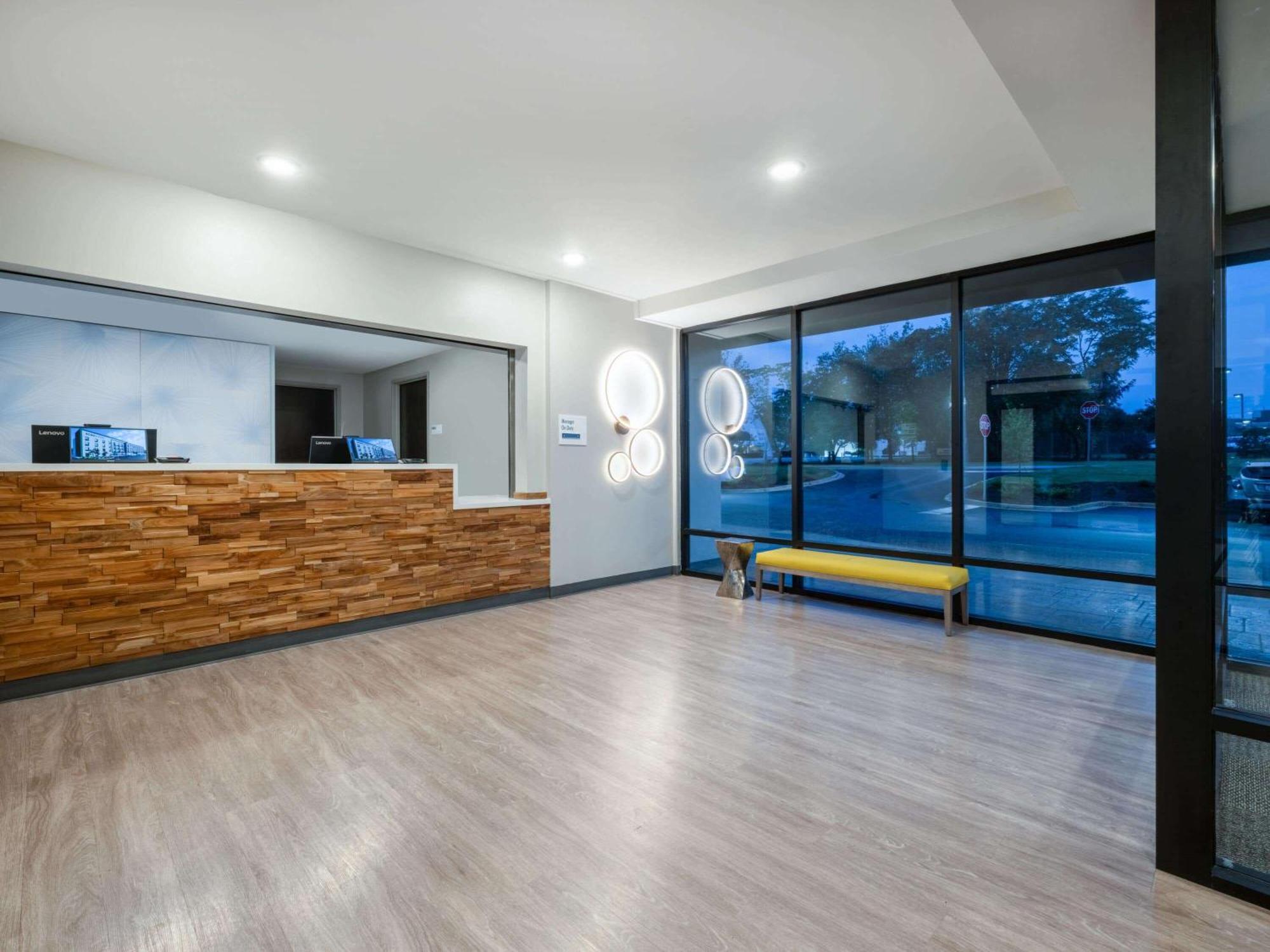 Echo Suites Extended Stay By Wyndham Indianapolis Ameriplex 外观 照片