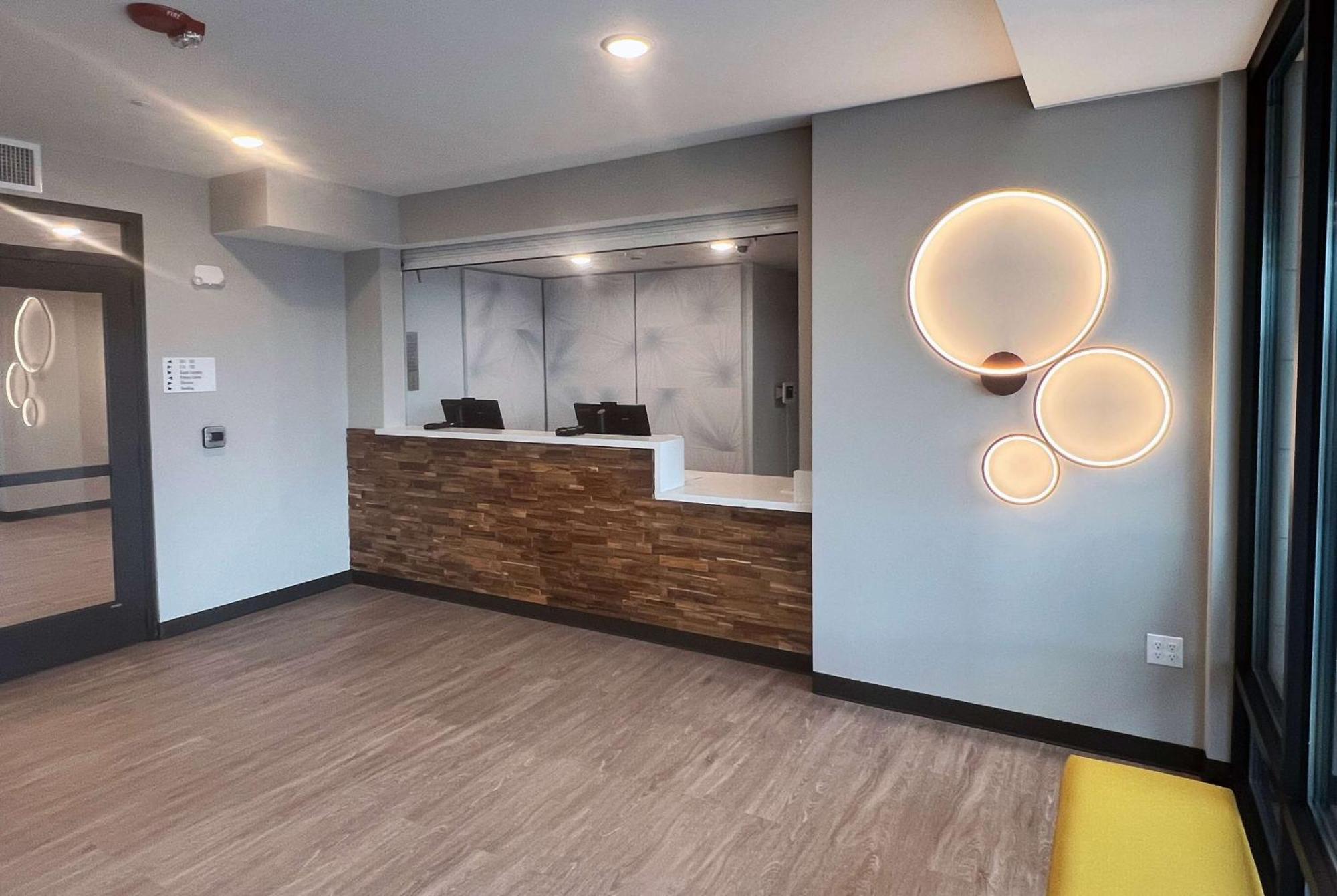 Echo Suites Extended Stay By Wyndham Indianapolis Ameriplex 外观 照片